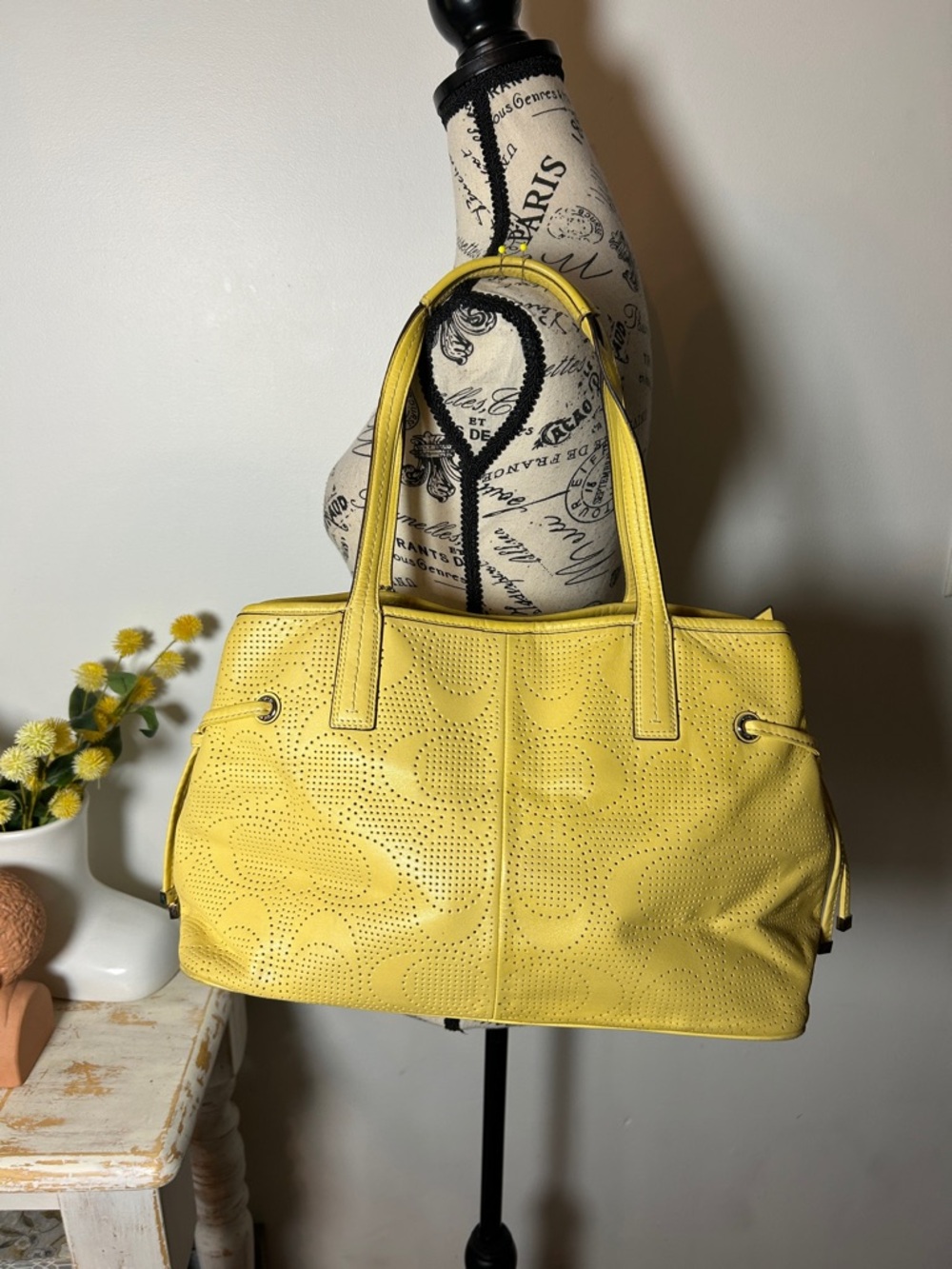 Coach Perforated Leather Yellow Tote Bag w/ Sun Bag Charm - Picture 3 of 11